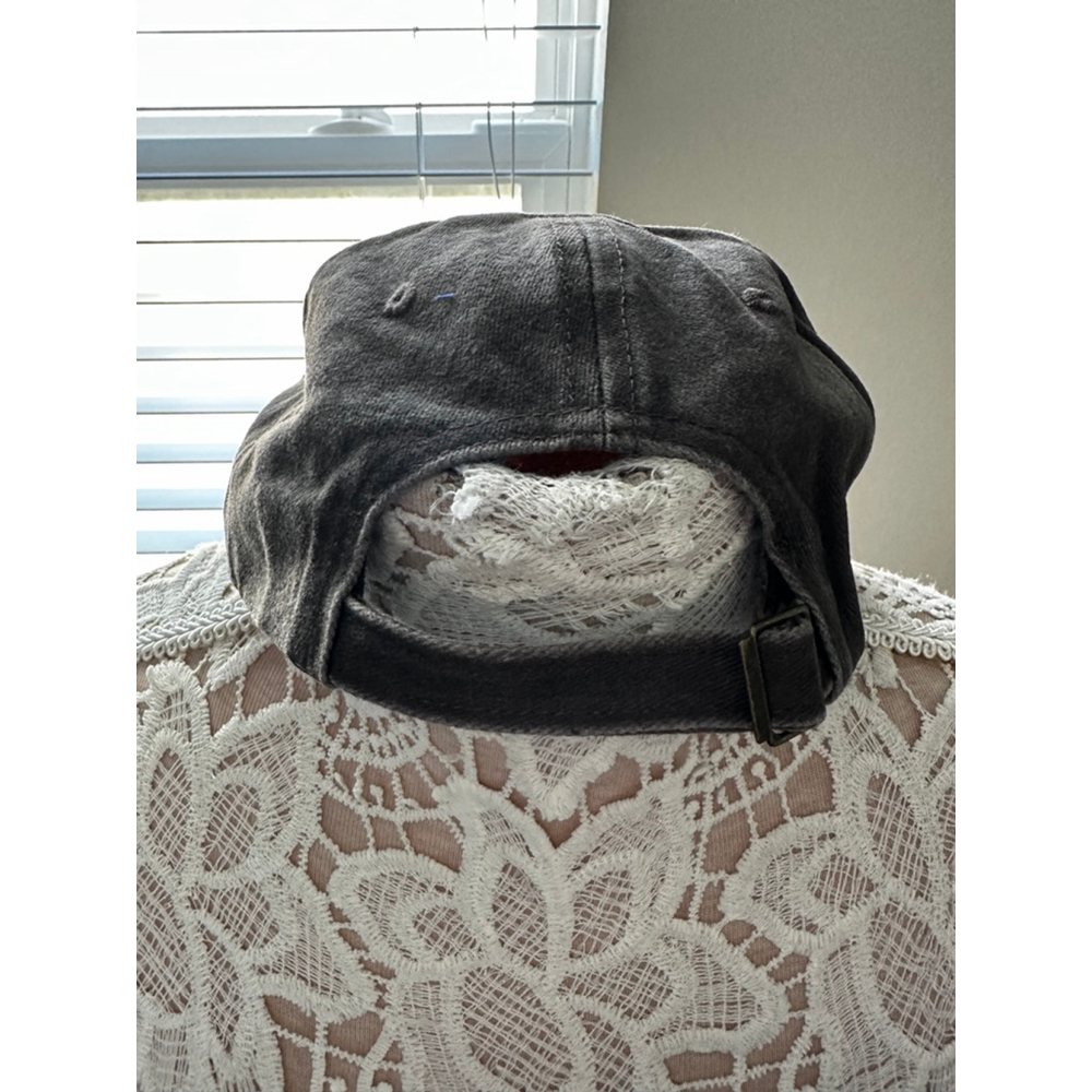 Charcoal Leopard Print Heart Baseball Cap One Size NEW - Picture 3 of 3